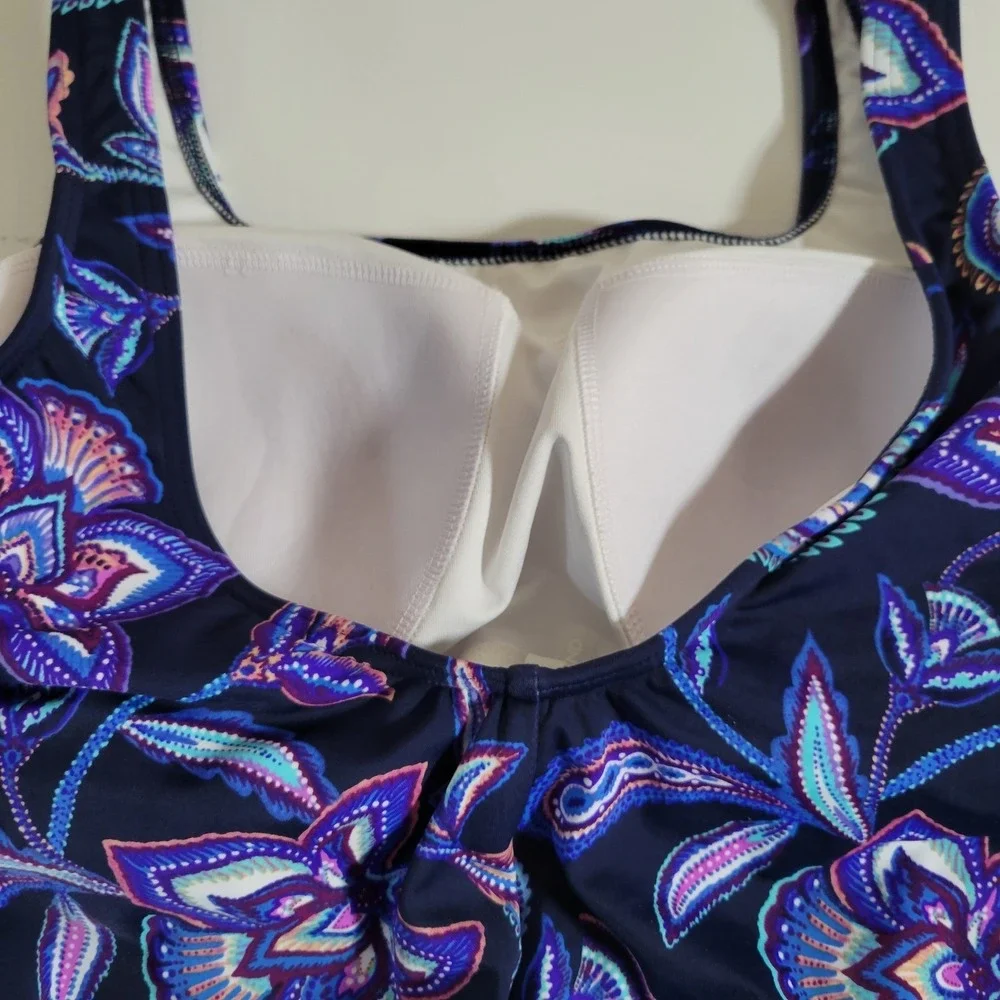 Lands End Women's One Piece Swimsuit Size 18 Floral NEW NWT Purple 1738